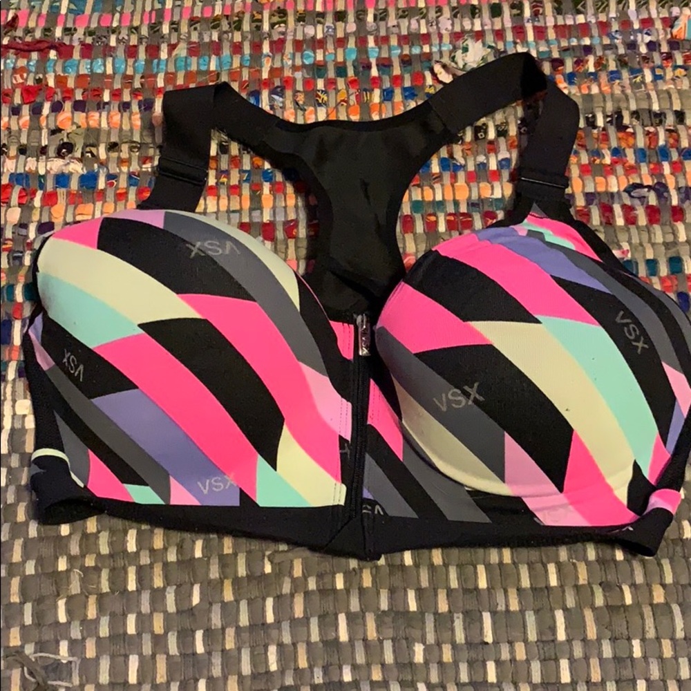 Victoria’s Secret VSX SPORT BRA